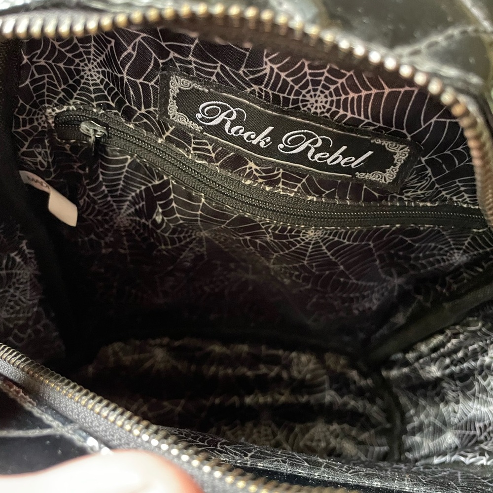 Metallic Quilted Backpack - Picture 5 of 5